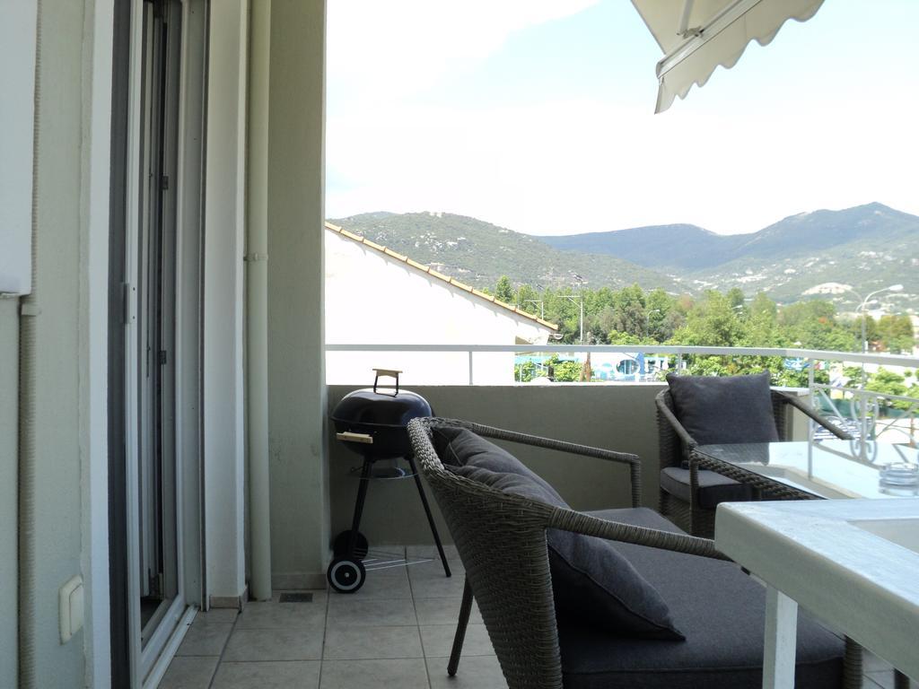 Serenada Apartment Nea Iraklitsa Zewnętrze zdjęcie